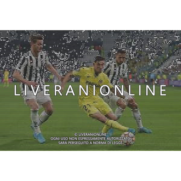 Torino 16.03.2022 Stadio Allianz Stadium ©Alessandro Falzone/Agenzia Aldo Liverani Juventus vs Villareal 8^ di Champions League 2021/2022 Nella foto : Yeremi Pino-Daniele Rugani-Danilo