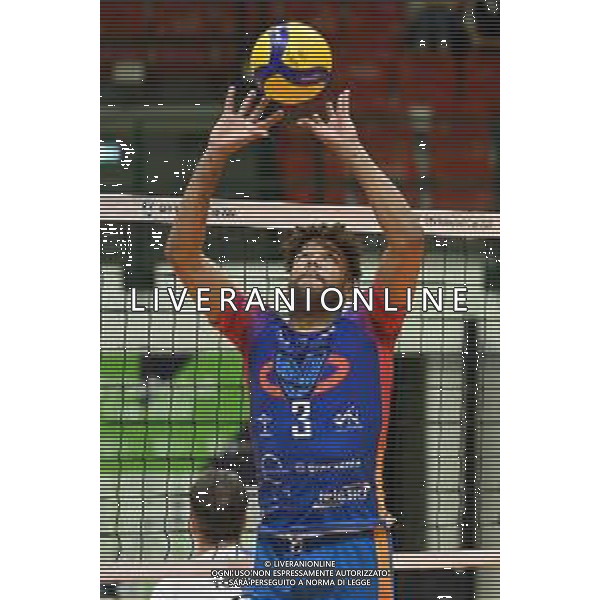 © TVRG Tomasz Calligaro (Monza) Vero Volley Monza vs Tours VB CEV Cup - finale gara di andata Monza 16-03-2022 Arena di Monza foto Roberto Garavaglia/ag. Aldo Liverani sas/AGENZIA ALDO LIVERANI SAS