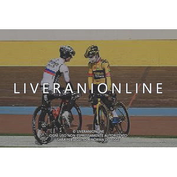 19-03-2022 Milano - Sanremo; 2022, Jumbo - Visma; 2022, Bahrain - Victorious; Roglic, Primoz; Mohoric, Matej; Milano - Velodromo Vigorelli; ©SIROTTI/AGENZIA ALDO LIVERANI SAS