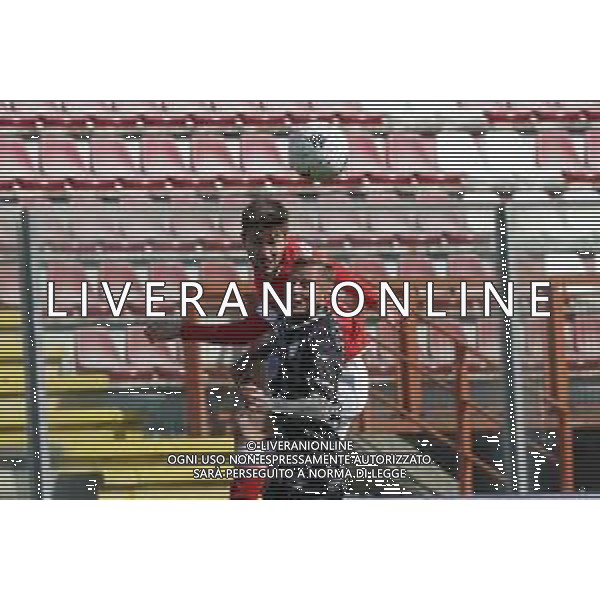 Loris Cerquiglini/LMedia - AC Perugia vs Como 1907 - Italian soccer Serie B match 2021/2022 March 20 2022 - Stadio Renato Curi Perugia, Italy AC Perugia vs Como 1907 Photo showing: ghion andrea (n.16 perugia calcio)&#xA; v ciciretti amato (n.17 como 1907) @Loris Cerquiglini/LiveMedia /AGENZIA ALDO LIVERANI SAS