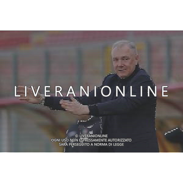 Loris Cerquiglini/LMedia - AC Perugia vs Como 1907 - Italian soccer Serie B match 2021/2022 March 20 2022 - Stadio Renato Curi Perugia, Italy AC Perugia vs Como 1907 Photo showing: massimiliano alvini (coach perugia calcio) @Loris Cerquiglini/LiveMedia /AGENZIA ALDO LIVERANI SAS