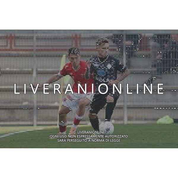 Loris Cerquiglini/LMedia - AC Perugia vs Como 1907 - Italian soccer Serie B match 2021/2022 March 20 2022 - Stadio Renato Curi Perugia, Italy AC Perugia vs Como 1907 Photo showing: blanco alex (n.19 como 1907) v segre jacopo (n.6 perugia calcio) @Loris Cerquiglini/LiveMedia AG ALDO LIVERANI SAS