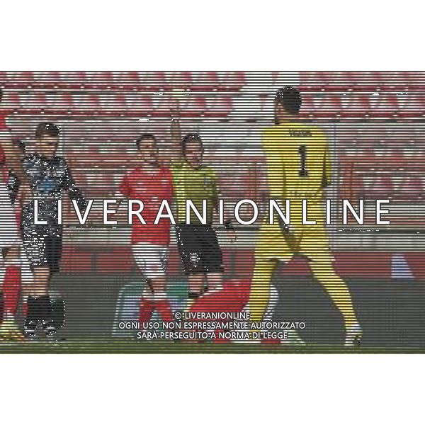 Loris Cerquiglini/LMedia - AC Perugia vs Como 1907 - Italian soccer Serie B match 2021/2022 March 20 2022 - Stadio Renato Curi Perugia, Italy AC Perugia vs Como 1907 Photo showing: lisi frsncesco (n.44 perugia calcio) cautioned @Loris Cerquiglini/LiveMedia AG ALDO LIVERANI SAS