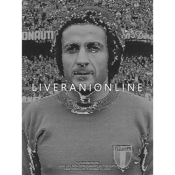 IL GIOCATORE CHIARUGI LUCIANO CON LA MAGLIA DELLA NAZIONALE ITALIANA - RETROSPETTIVA ©Archivio Giovanni Liverani/Agenzia Aldo Liverani sas