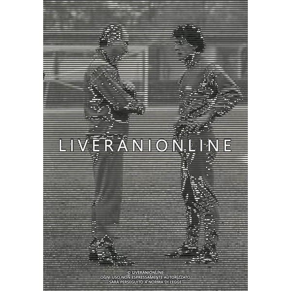 RETROSPETTIVA AZEGLIO VICINI ALLENATORE NAZIONALE ITALIA CALCIO NELLA FOTO AZEGLIO VICINI NELL\'ANNO 1986 CON ROBERTO DONADONI AG ALDO LIVERANI SAS 