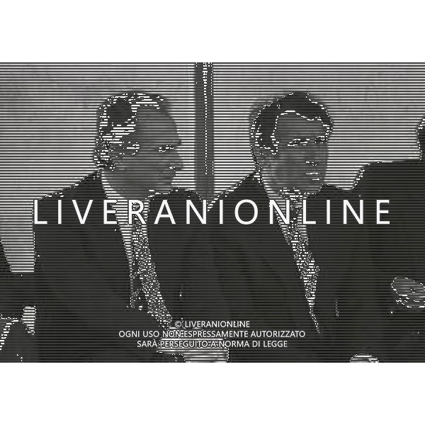 RETROSPETTIVA AZEGLIO VICINI ALLENATORE NAZIONALE ITALIA CALCIO NELLA FOTO AZEGLIO VICINI NELL\'ANNO 1987-1988 CON SERGIO BRIGHENTI  AG ALDO LIVERANI SAS 