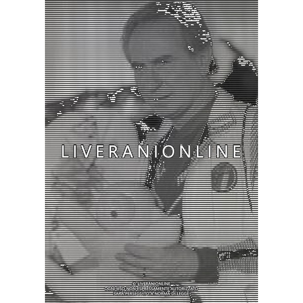 RETROSPETTIVA AZEGLIO VICINI ALLENATORE NAZIONALE ITALIA CALCIO NELLA FOTO AZEGLIO VICINI NELL\'ANNO 1988 AG ALDOLIVERANI SAS 
