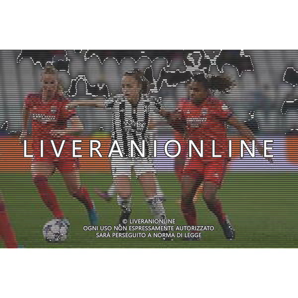 Torino 23.03.2022 Stadio Allianz Stadium ©Manuela Viganti/Agenzia Aldo Liverani Juventus vs Olimpique Lione Quarti di finale Champions League Women\'s 2021/2022 Nella foto: ellie carpenter, julia grosso e catarina macario ©VIGANTI/AGENZIA ALDO LIVERANI SAS