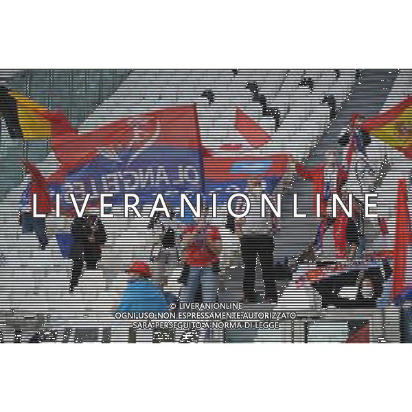Torino 23.03.2022 Stadio Allianz Stadium ©Manuela Viganti/Agenzia Aldo Liverani Juventus vs Olimpique Lione Quarti di finale Champions League Women\'s 2021/2022 Nella foto: tifosi lione ©VIGANTI/AGENZIA ALDO LIVERANI SAS