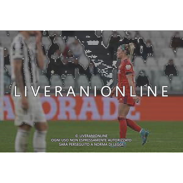 Torino 23.03.2022 Stadio Allianz Stadium ©Manuela Viganti/Agenzia Aldo Liverani Juventus vs Olimpique Lione Quarti di finale Champions League Women\'s 2021/2022 Nella foto: ellie carpenter dopo espulsione esce dal campo ©VIGANTI/AGENZIA ALDO LIVERANI SAS