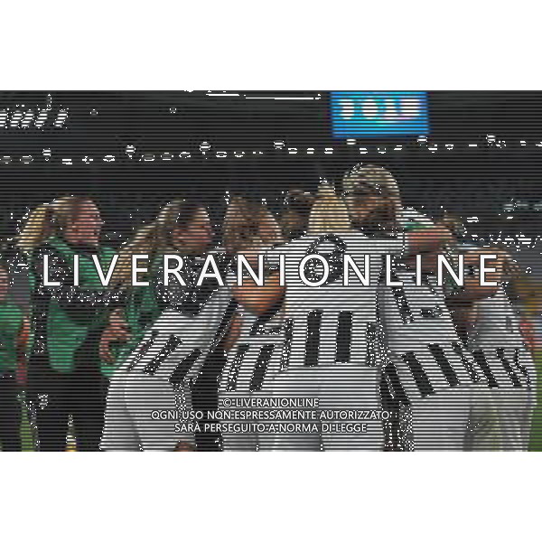 Torino 23.03.2022 Stadio Allianz Stadium ©Manuela Viganti/Agenzia Aldo Liverani Juventus vs Olimpique Lione Quarti di finale Champions League Women\'s 2021/2022 Nella foto: esultanza juventus dopo il gol di cristiana girelli ©VIGANTI/AGENZIA ALDO LIVERANI SAS
