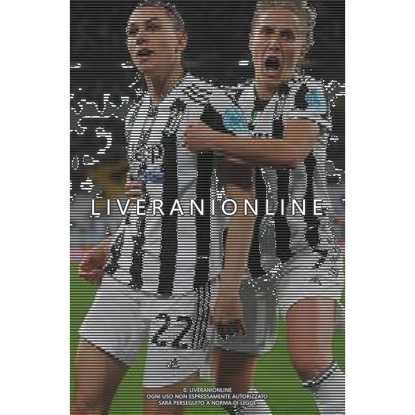 Torino 23.03.2022 Stadio Allianz Stadium ©Manuela Viganti/Agenzia Aldo Liverani Juventus vs Olimpique Lione Quarti di finale Champions League Women\'s 2021/2022 Nella foto: esultanza juventus dopo il gol di agnese bonfantini ©VIGANTI/AGENZIA ALDO LIVERANI SAS