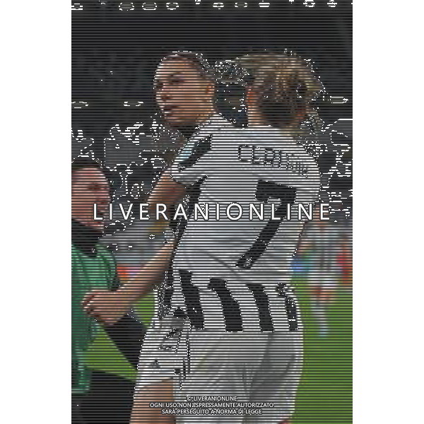 Torino 23.03.2022 Stadio Allianz Stadium ©Manuela Viganti/Agenzia Aldo Liverani Juventus vs Olimpique Lione Quarti di finale Champions League Women\'s 2021/2022 Nella foto: esultanza juventus dopo il gol di agnese bonfantini ©VIGANTI/AGENZIA ALDO LIVERANI SAS