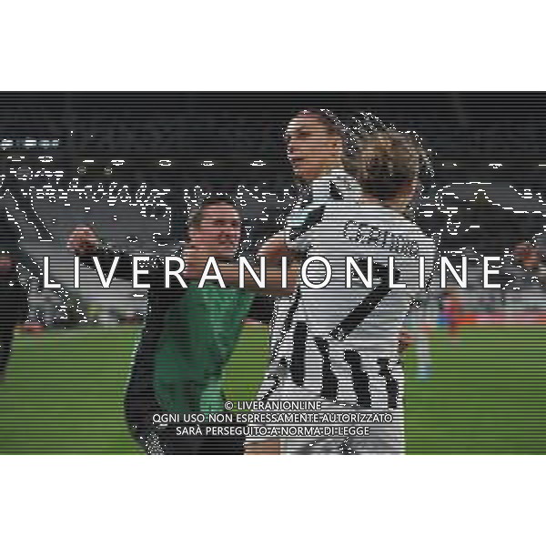 Torino 23.03.2022 Stadio Allianz Stadium ©Manuela Viganti/Agenzia Aldo Liverani Juventus vs Olimpique Lione Quarti di finale Champions League Women\'s 2021/2022 Nella foto: esultanza juventus dopo il gol di agnese bonfantini ©VIGANTI/AGENZIA ALDO LIVERANI SAS