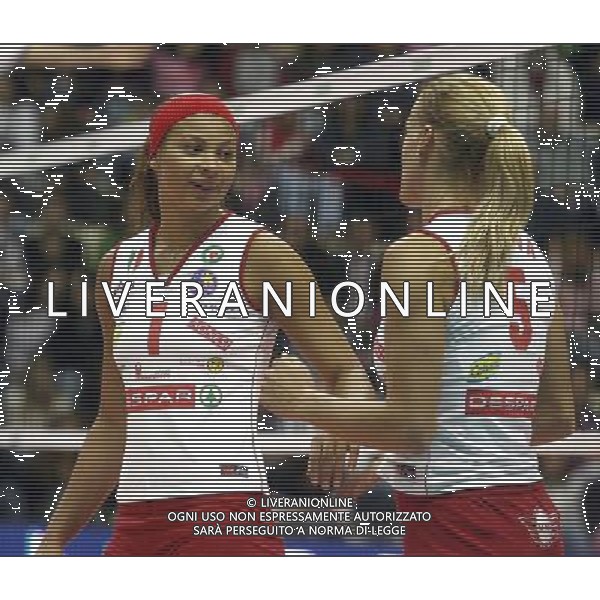 Siena 08/10/2005 Despar Perugia Volley Nella foto: Moreira De Oliveira Walewska e Zetova Antonina.* Ph Gianni Nucci/Agenzia Aldo Liverani