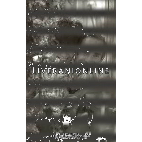 RETROSPETTIVA DON LURIO PSEUDONIMO DI DONALD BENJAMIN LURIO COREOGRAFO-BALLERINO-CANTANTE E ATTORE NELLA FOTO DON LURIO A ROMA NELL\'ANNO 1967 AG ALDO LIVERANI SAS