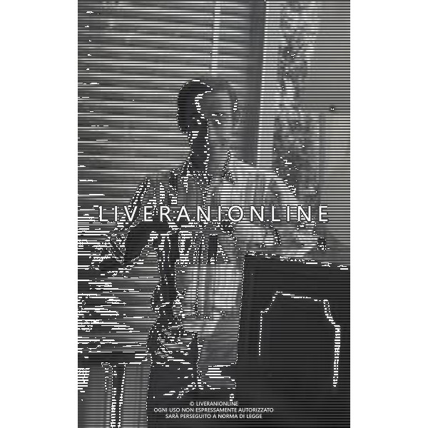 RETROSPETTIVA DON LURIO PSEUDONIMO DI DONALD BENJAMIN LURIO COREOGRAFO-BALLERINO-CANTANTE E ATTORE NELLA FOTO DON LURIO A ROMA NELL\'ANNO 1967 AG ALDO LIVERANI SAS