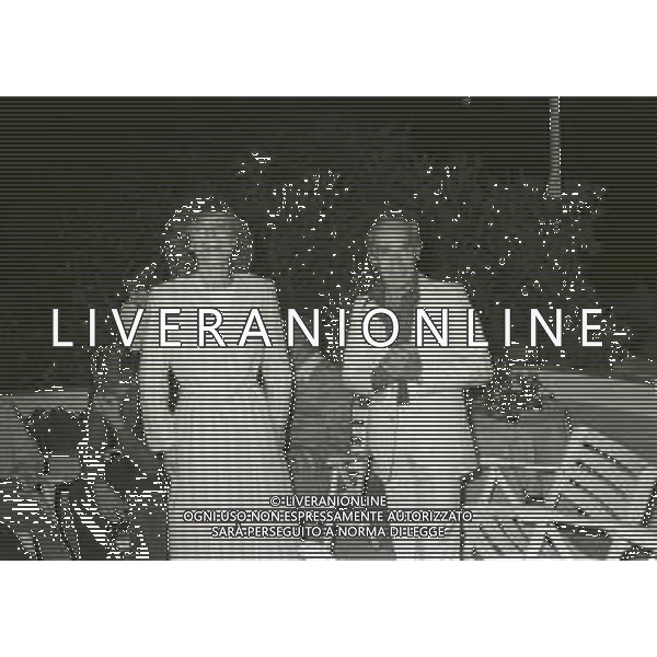 RETROSPETTIVA DON LURIO PSEUDONIMO DI DONALD BENJAMIN LURIO COREOGRAFO-BALLERINO-CANTANTE E ATTORE NELLA FOTO DON LURIO A VENEZIA NELL\'ANNO 1979 CON ANNA BANCROFT AG ALDO LIVERANI SAS 