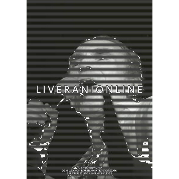 RETROSPETTIVA DON LURIO PSEUDONIMO DI DONALD BENJAMIN LURIO COREOGRAFO-BALLERINO-CANTANTE E ATTORE NELLA FOTO DON LURIO A MILANO NELL\'ANNO 1980 AG ALDO LIVERANI SAS 