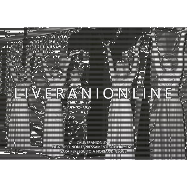 RETROSPETTIVA DON LURIO PSEUDONIMO DI DONALD BENJAMIN LURIO COREOGRAFO-BALLERINO-CANTANTE E ATTORE NELLA FOTO DON LURIO A MILANO NELL\'ANNO 1981 AG ALDO LIVERANI SAS 