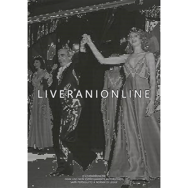 RETROSPETTIVA DON LURIO PSEUDONIMO DI DONALD BENJAMIN LURIO COREOGRAFO-BALLERINO-CANTANTE E ATTORE NELLA FOTO DON LURIO A MILANO NELL\'ANNO 1981 AG ALDO LIVERANI SAS 
