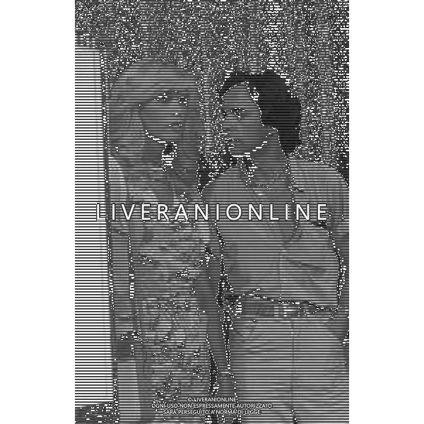 RETROSPETTIVA AMANDA LEAR CANTANTE NELLA FOTO CON IL MARITO ALAIN-PHILIPPE MALAGNAC d\'ARGENS de VILLELE A SAINT VINCENT NEL 1979 ©Archivio Giovanni Liverani/AGENZIA ALDO LIVERANI SAS