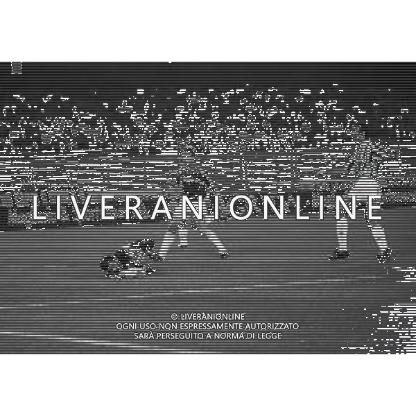 22-08-1992 TORINO TROFEO CESARE BARETTI JUVENTUS URSS 2-1 NELLA FOTO AZIONE DI PAOLO DI CANIO AG ALDO LIVERANI SAS
