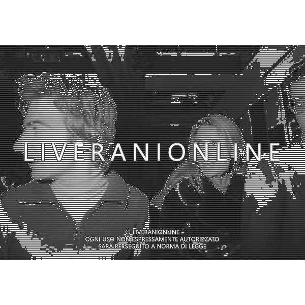1970-1974 MILANO TRASMISSIONE TELEVISIVA “ RISCHIATUTTO“ NELLA FOTO PAOLO LIMITI AG ALDO LIVERANI SAS