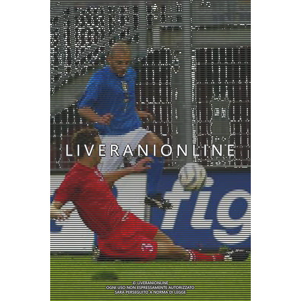 ITALIA - MOLDOVA NAZIONALE U21 A RIETI 11/10/2005 NELLA FOTO: ROSINA-GOLOVATENCO PH BELLINI/AGENZIA ALDO LIVERANI