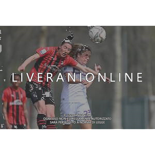 © TVRG Laura Fusetti (Milan) e Sarah Anne Mary Huchet (Fiorentina) Milan Women vs Fiorentina Femminile Serie A femminile - 18a giornata Milano 27-03-2022 Centro sportivo Peppino Vismara foto Roberto Garavaglia/ag. Aldo Liverani sas