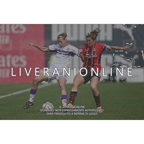 © TVRG Valery Vigilucci (Fiorentina) e Valentina Bergamaschi (Milan) Milan Women vs Fiorentina Femminile Serie A femminile - 18a giornata Milano 27-03-2022 Centro sportivo Peppino Vismara foto Roberto Garavaglia/ag. Aldo Liverani sas