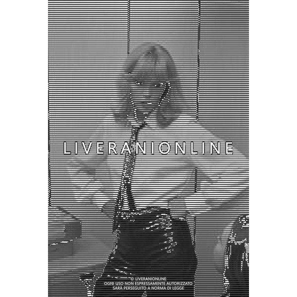 RETROSPETTIVA AMANDA LEAR CANTANTE NELLA FOTO A MILANO NEL 1981 ©Archivio Giovanni Liverani/AGENZIA ALDO LIVERANI SAS