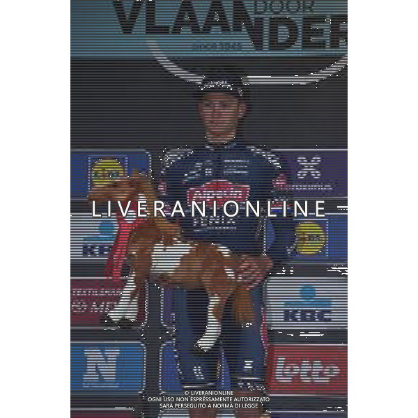 30-03-2022 Dwars Door Vlaanderen; 2022, Alpecin - Fenix; Van Der Poel, Mathieu; Waregem; ©SIROTTI/AGENZIA ALDO LIVERANI SAS