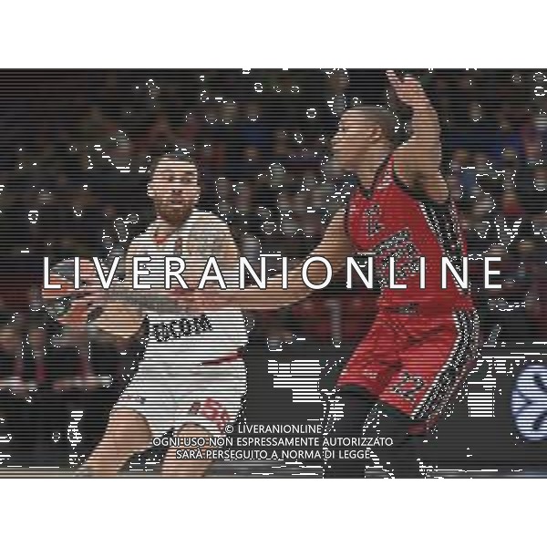 © TVRG Mike James (Monaco) e Devon Hall (Olimpia Milano) AX Armani Exchange Milano vs Monaco Turkish Airlines EuroLeague - 33a giornata regular season Assago (MI) 31-03-2022 Mediolanum Forum foto Roberto Garavaglia/ag. Aldo Liverani sas