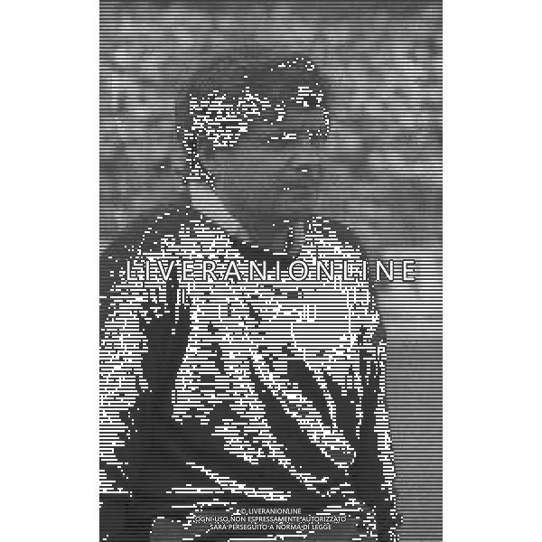 02-06-1985 TRIESTE CAMPIONATO DI CALCIO SERIE B TRIESTINA-LECCE 2-2 NELLA FOTO EUGENIO FASCETTI ALLENATORE LECCE CALCIO AG ALDO LIVERANI SAS