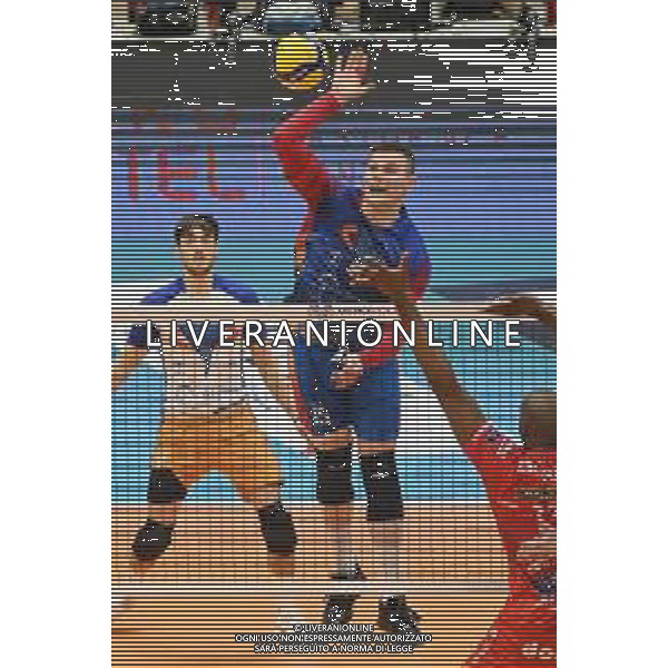 © TVRG Vlad Davyskiba (Monza) Vero Volley Monza vs Cucine Lube Civitanova SuperLega Credem Banca - gara 2 quarti di finale playoff Monza 02-04-2022 Arena di Monza foto Roberto Garavaglia/ag. Aldo Liverani sas