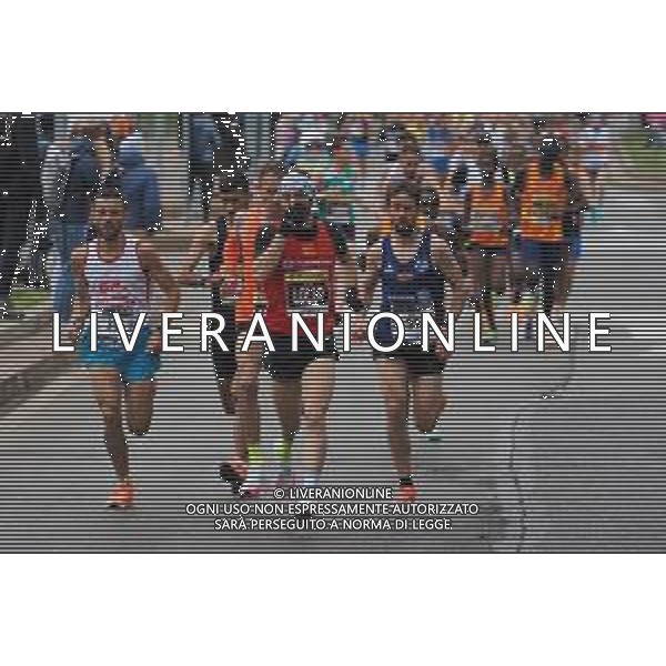 Savino Paolella/LMedia - Milano Marathon 2022 - Marathon April 03 2022 - Milano Milano, Italy Milano Marathon 2022 Photo showing: Milano Marathon 2022 @Savino Paolella/LiveMedia AG ALDO LIVERANI SAS