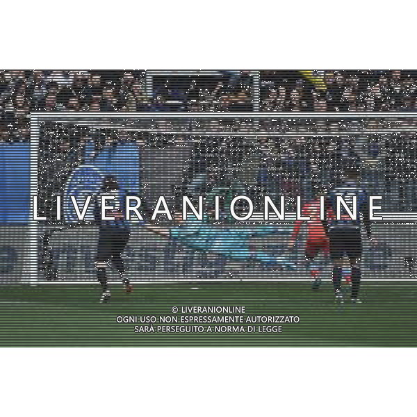 Lorenzo Insigne (Napoli) segna il gol dell\'1 a 0 Atalanta vs Napoli Campionato Serie A TIM - 31a giornata Bergamo 03-04-2022 Gewiss Stadium - Stadio Atleti Azzurri d\'Italia foto Roberto Garavaglia/ag. Aldo Liverani sas