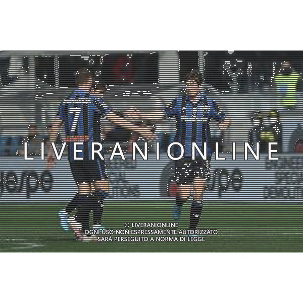 Marten de Roon (Atalanta) esulta dopo il gol dell\'1 a 2 Atalanta vs Napoli Campionato Serie A TIM - 31a giornata Bergamo 03-04-2022 Gewiss Stadium - Stadio Atleti Azzurri d\'Italia foto Roberto Garavaglia/ag. Aldo Liverani sas