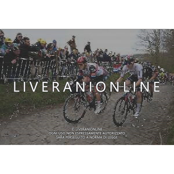 03-04-2022 Tour Des Flandres; 2022, Uae Emirates; 2022, Bahrain - Victorious; Trentin, Matteo; Mohoric, Matej; Koppenberg; ©SIROTTI/AGENZIA ALDO LIVERANI SAS