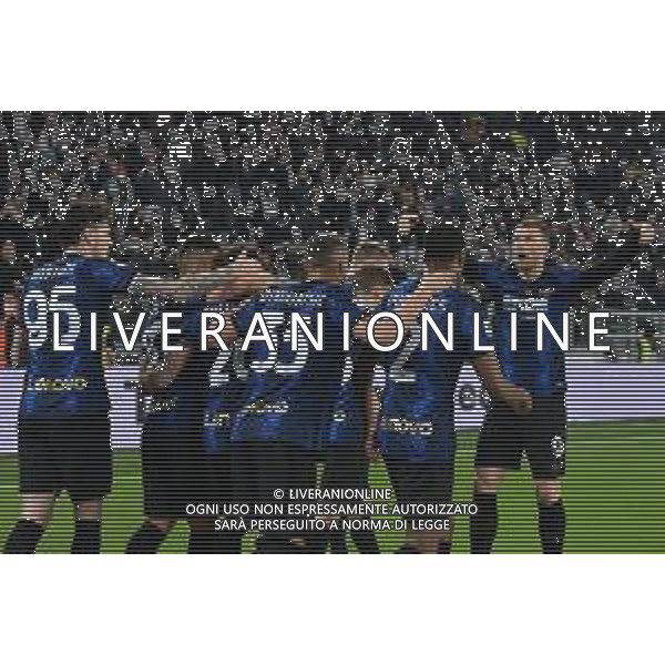 Torino 03.04.2022 Stadio Allianz Stadium ©Alessandro Falzone/Agenzia Aldo Liverani Juventus vs Inter Serie A Tim 2021/2022 Nella foto : Esultanza gol di Hakan Calhanoglu