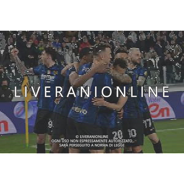 Torino 03.04.2022 Stadio Allianz Stadium ©Alessandro Falzone/Agenzia Aldo Liverani Juventus vs Inter Serie A Tim 2021/2022 Nella foto : Esultanza gol di Hakan Calhanoglu
