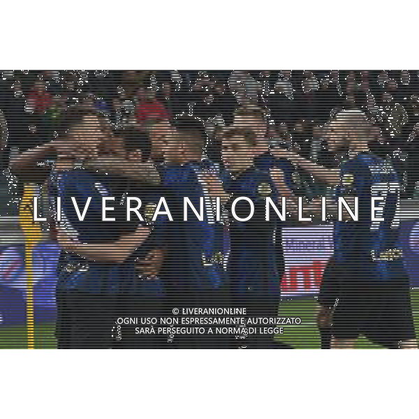 Torino 03.04.2022 Stadio Allianz Stadium ©Alessandro Falzone/Agenzia Aldo Liverani Juventus vs Inter Serie A Tim 2021/2022 Nella foto : Esultanza gol di Hakan Calhanoglu