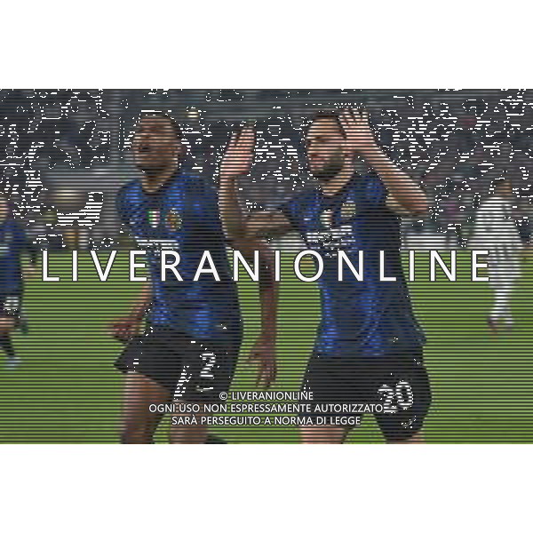 Torino 03.04.2022 Stadio Allianz Stadium ©Alessandro Falzone/Agenzia Aldo Liverani Juventus vs Inter Serie A Tim 2021/2022 Nella foto : Esultanza gol di Hakan Calhanoglu