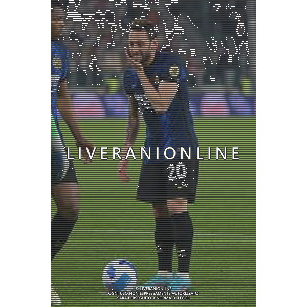 Torino 03.04.2022 Stadio Allianz Stadium ©Alessandro Falzone/Agenzia Aldo Liverani Juventus vs Inter Serie A Tim 2021/2022 Nella foto : Hakan Calhanoglu