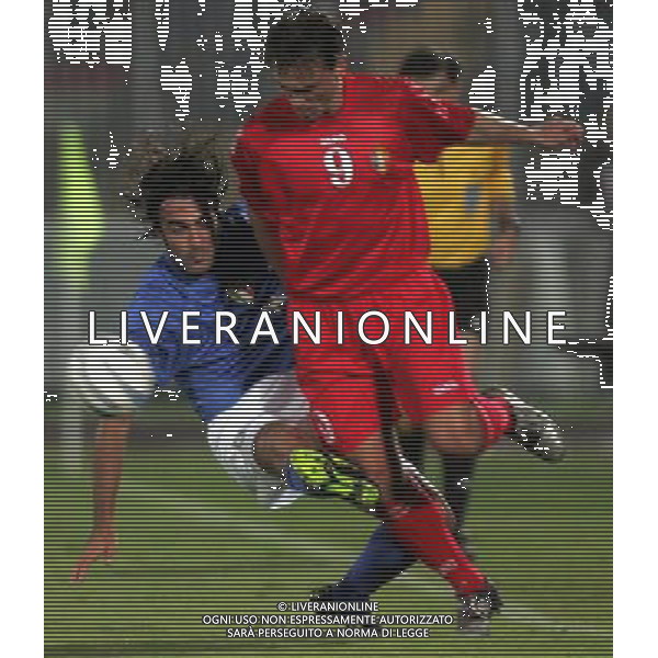 LECCE 12/10/2005 ITALIA-MOLDOVA NELLA FOTO BARONE-ROGACIOV FOTO AG ALDO LIVERANI