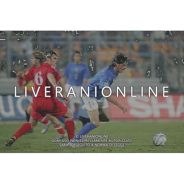 LECCE 12/10/2005 ITALIA-MOLDOVA NELLA FOTO IAQUINTA FOTO AG ALDO LIVERANI