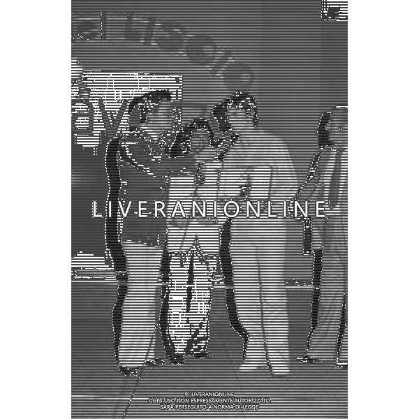 PAOLO ROSSI CALCIATORE - RETROSPETTIVA NELLA FOTO ALLA CA\' DEL LISCIO A RAVENNA AL PREMIO \'GUERIN D\'ORO TROFEO BRAVO 1978\' CON IL GIORNALISTA SPORTIVO GIORGIO MARTINO, ROBERTO FILIPPI E L\'ALLENATORE GIOVANNI BATTISTA FABBRI ©ARCHIVIO AGENZIA ALDO LIVERANI SAS