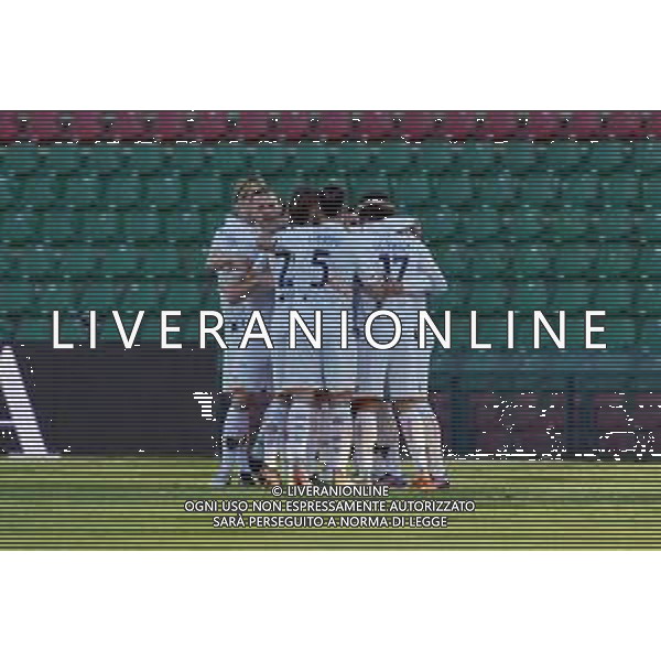Ternana vs Lecce Campionato Serie B - 33 Giornata Stadio Libero Liberati - Terni 05-04-2022 nella foto Esultanza Lecce ©Federico Gaetano/AGENZIA ALDO LIVERANI SAS
