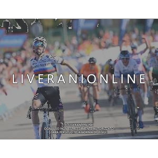 05-04-2022 Itzulia Basque Country; Tappa 02 Leitza - Viana; 2022, Quick Step - Alpha Vinyl; Alaphilippe, Julian; Viana; ©SIROTTI/AGENZIA ALDO LIVERANI SAS